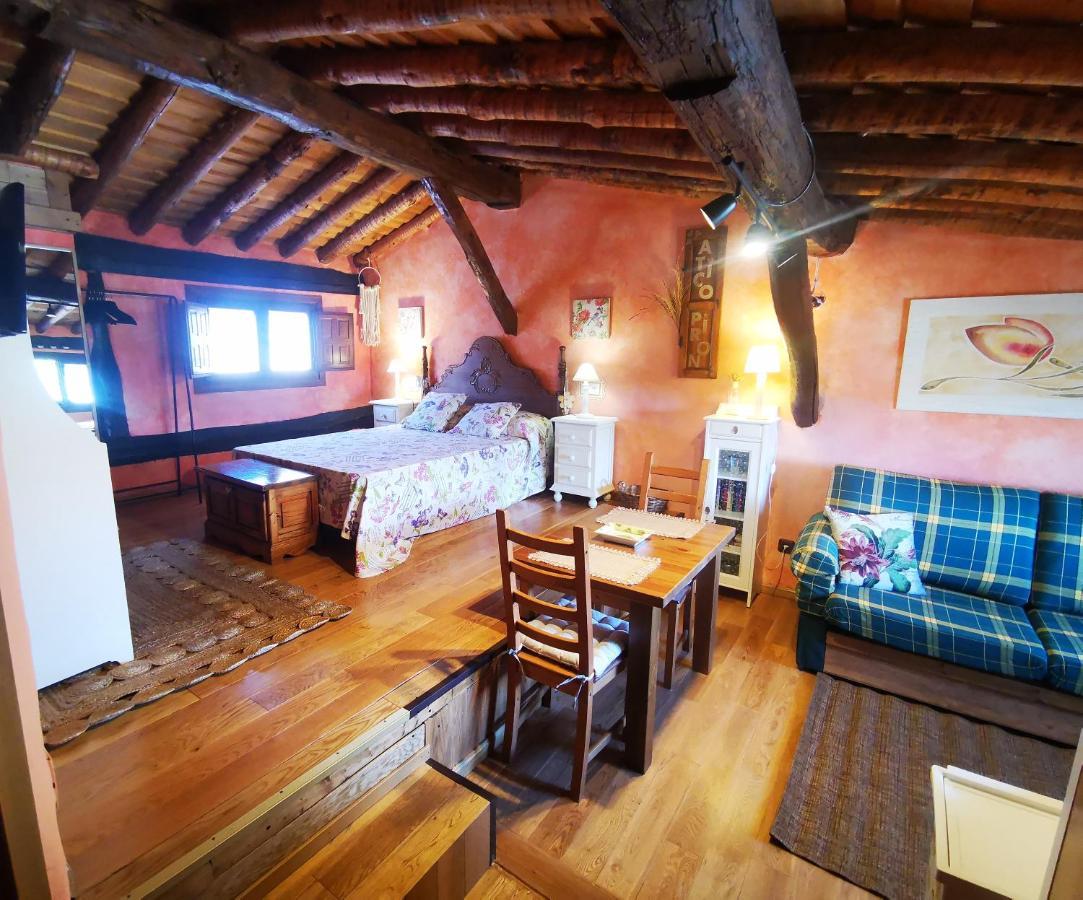 Atico Piron Apartment Adrada de Piron Bagian luar foto