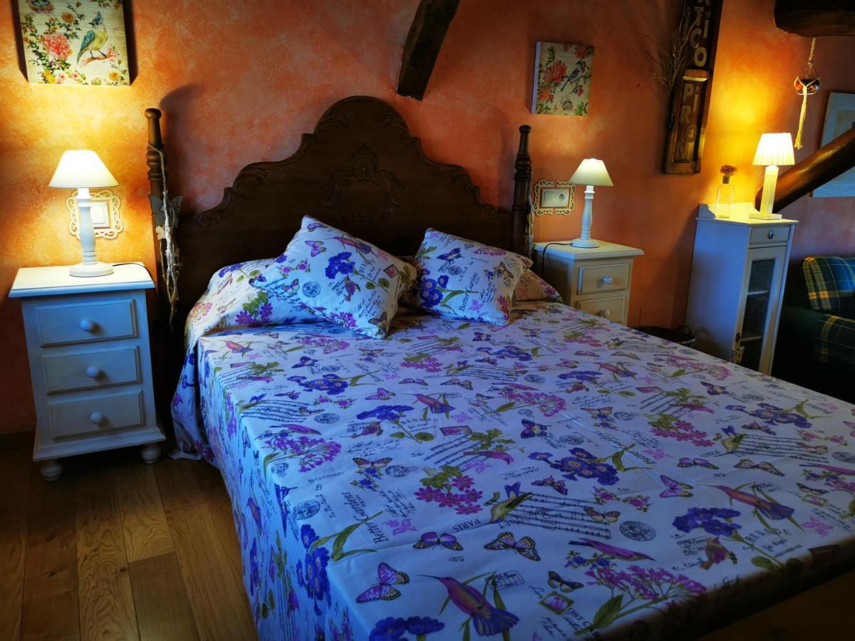Atico Piron Apartment Adrada de Piron Bagian luar foto