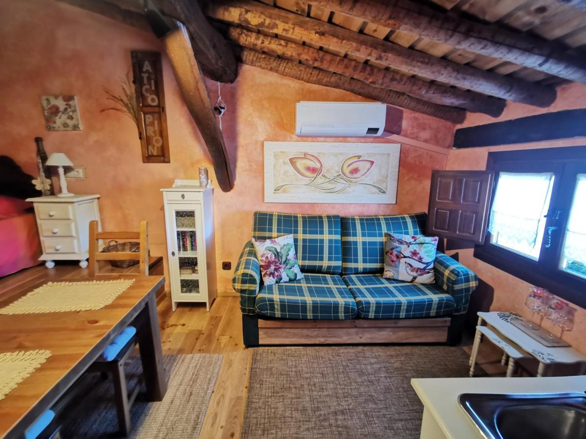 Atico Piron Apartment Adrada de Piron Bagian luar foto