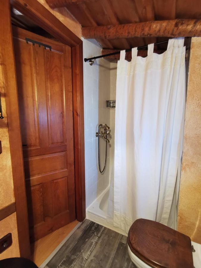 Atico Piron Apartment Adrada de Piron Bagian luar foto
